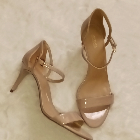 Michael Kors Heels - Picture 6 of 6